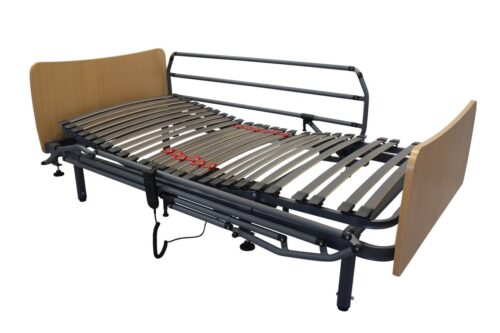 cama geriatrica con cabeceros sin asideros haya